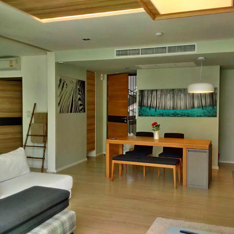Huahin Luxury Beachfront Condo By Ml Номер фото